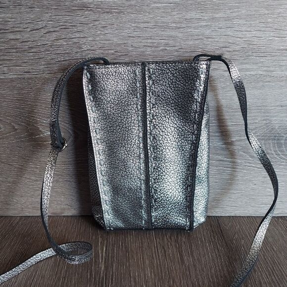 THE SAK WOMEN'S LOS FELIZ MINI CROSSBODY IN DARK SILVER - Picture 1 of 9
